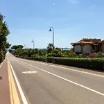 Holiday home 600m From The - Garden And Sea View
