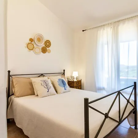 600m From The - Garden And Sea View *