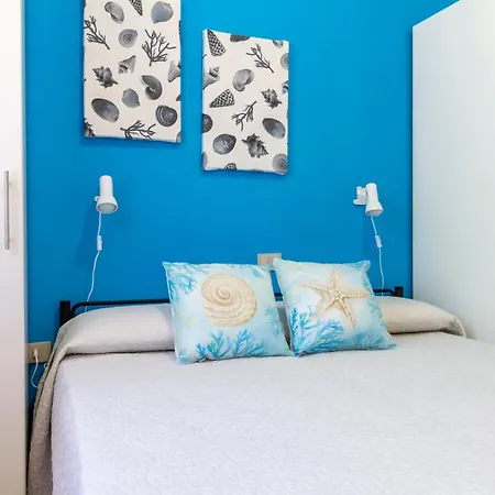 600m From The - Garden And Sea View Semesterbostad Simius