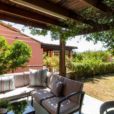 600m From The - Garden And Sea View *