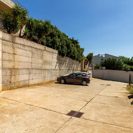 600m From The - Garden And Sea View Simius